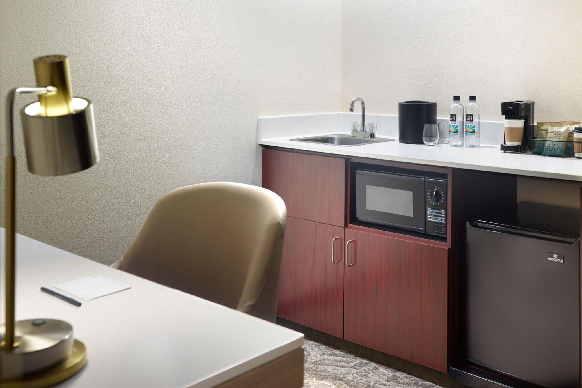 Springhill Suites Raleigh-Durham Airport/Research Triangle Park Экстерьер фото