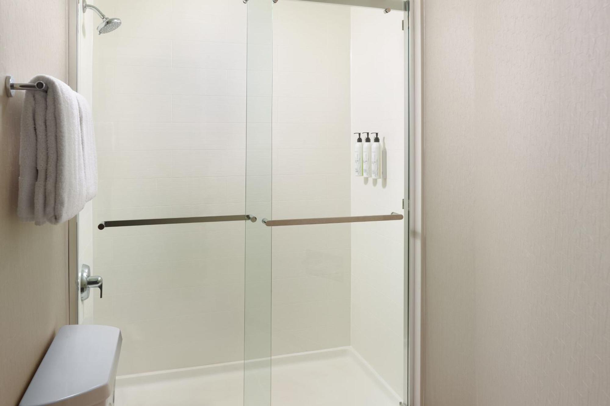 Springhill Suites Raleigh-Durham Airport/Research Triangle Park Экстерьер фото