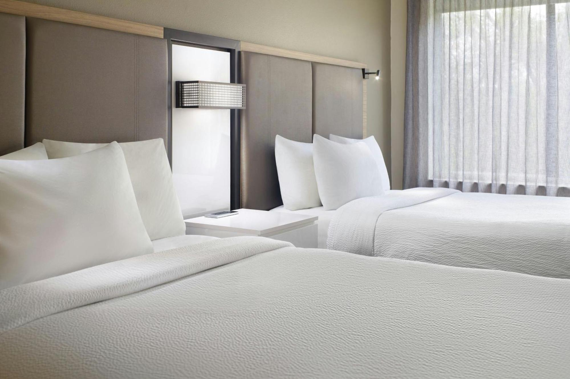 Springhill Suites Raleigh-Durham Airport/Research Triangle Park Экстерьер фото